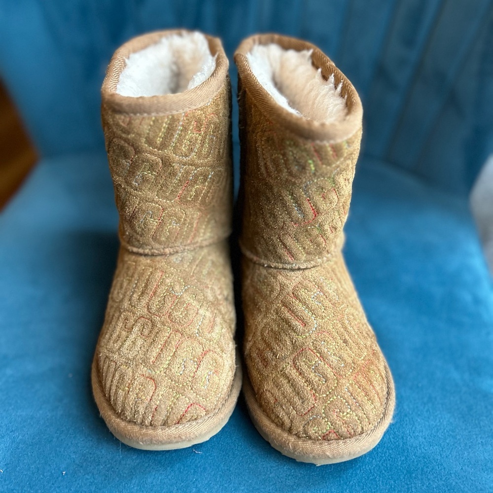 UGG Tan Kids Boots with Pattern